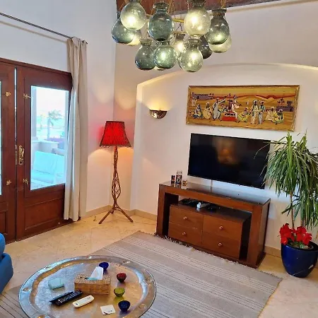 Bella Sabina, Lovely One Bedroom Chalet With Pool